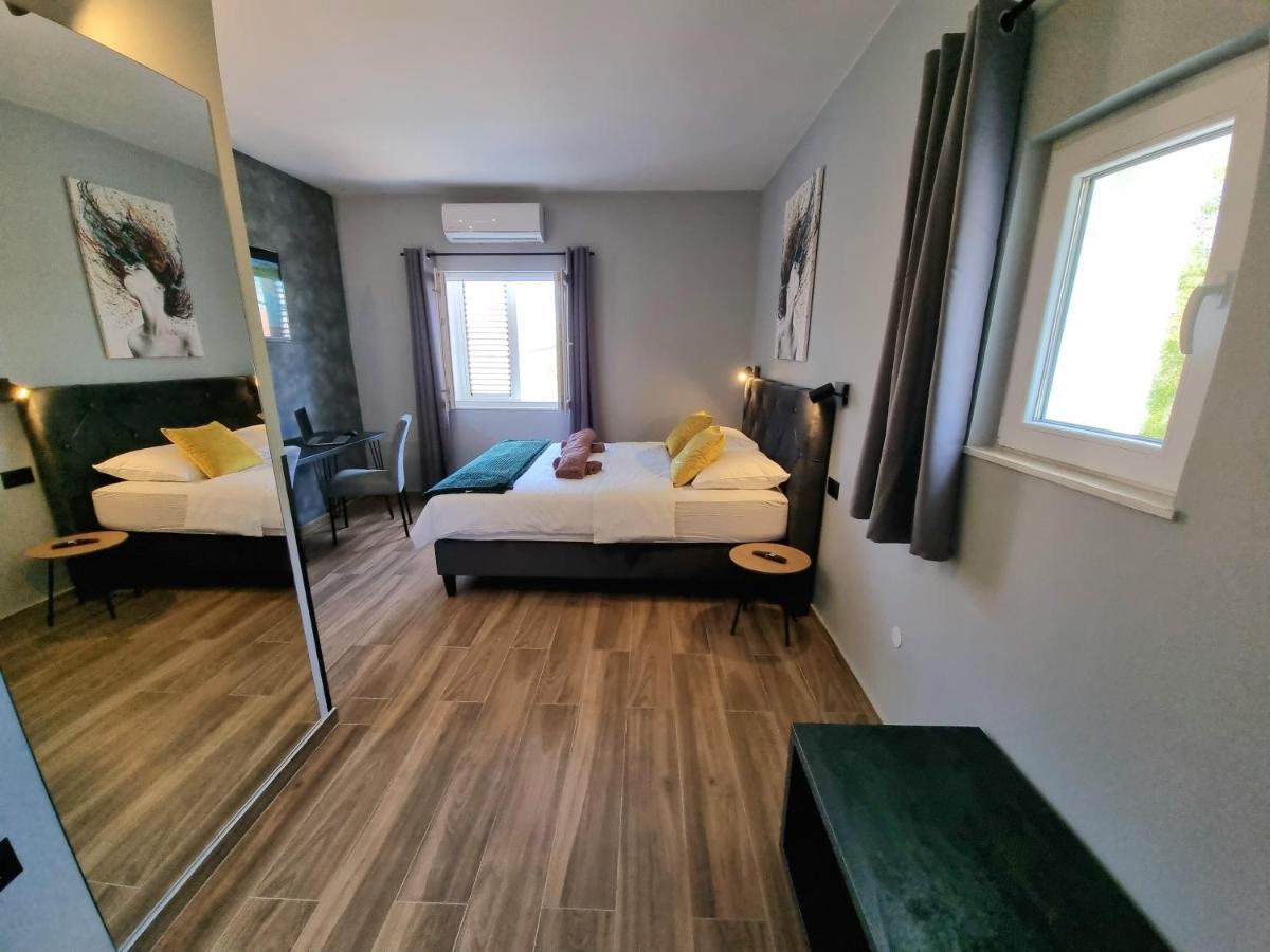 Solemar Luxury Rooms Free Parking Zadar Quarto foto